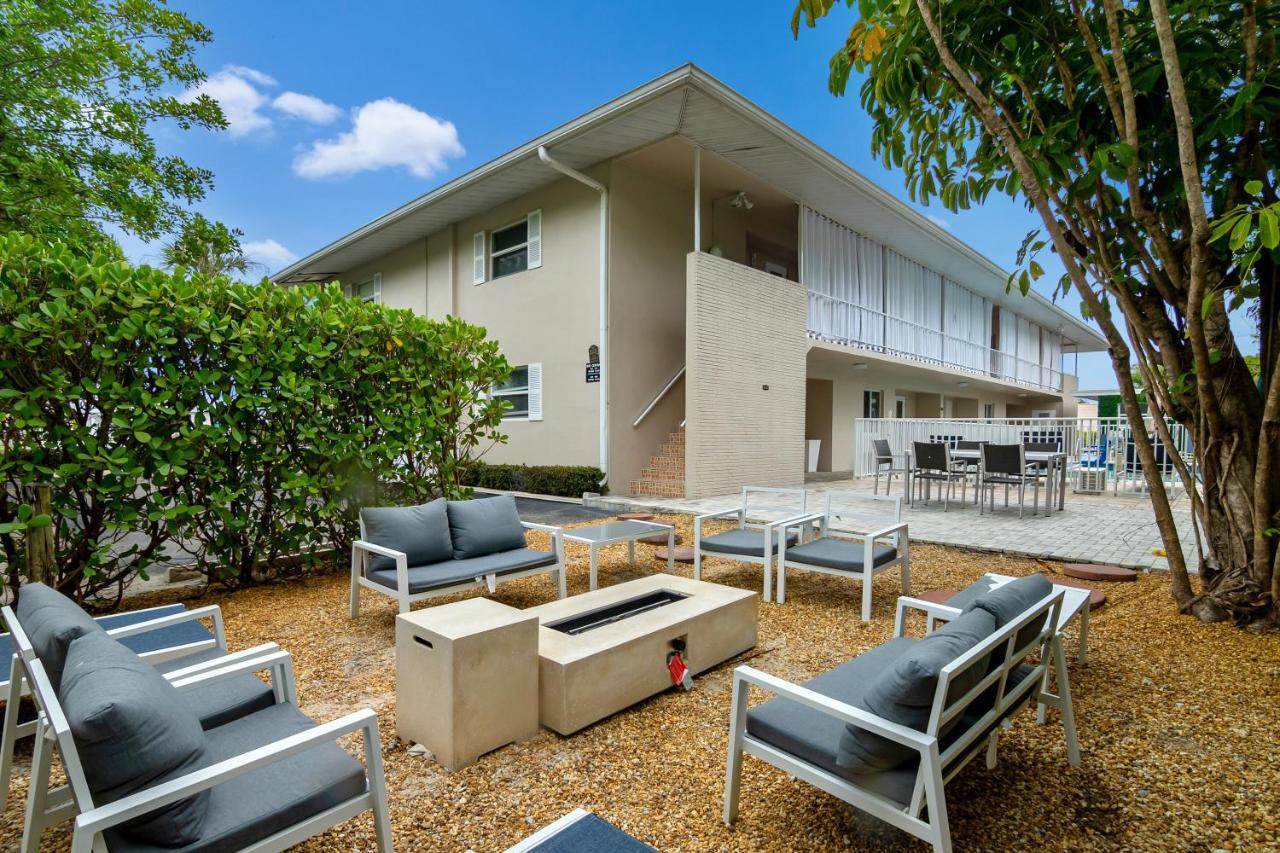 Hidden Gem 813 Apartment Naples Exterior photo